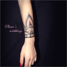 Tatouages De Cuisse Pour Les Femmes 2021