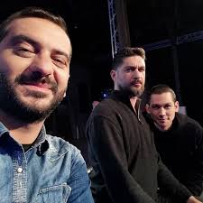 Το burger, οι μπύρες και η αγκαλιά. Masterchef O Lewnidas Koytsopoylos Apanthse Sto Trolarisma Poy Dexthke Sto Instagram Fthis Gr