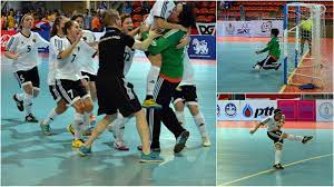 Naja,die vorrunde ist schon abgeschlossen ! Futsal Wm Der Gehorlosen Deutsche Frauen Im Halbfinale Dfb Deutscher Fussball Bund E V
