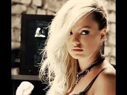 Suivez toute l'actualité française et internationale avec les news 24/7 250 Alexandra Stan Ideas Alexandra Stan Alexandra Stans