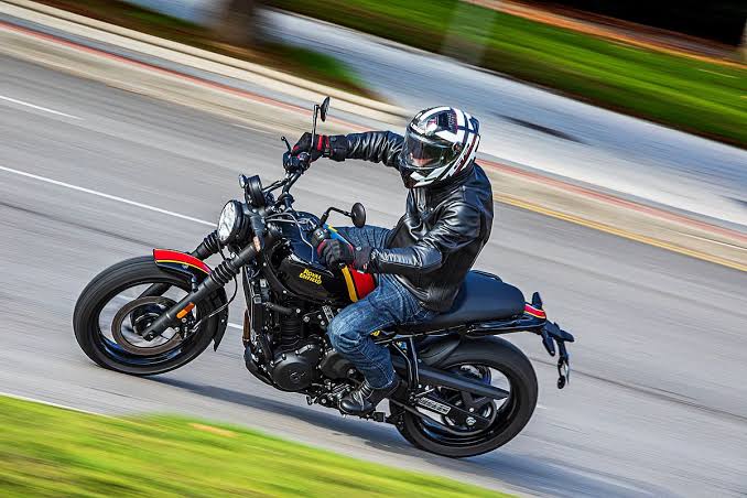 Royal Enfield Guerrilla 450