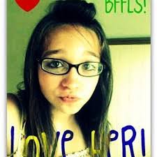 Kate Geist (@Katebaby1115)