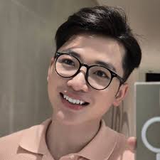 Thấy ảnh hơi mờ mờ...mờ trong tim 🫣 ______ Fashion Director: Freddy Nguyen  Dress by NTK Nguyễn Tiến Truyển Stylist: Nguyễn Thiên Makeup&Hair by Ruan  Dang