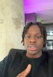 Master Hybrid Branding for E-commerce Success in 2025