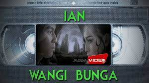 Ian band wangi bunga mp3 & mp4. Download Album Wangi Bunga Ian Mp3 Mp4 3gp Flv Download Lagu Mp3 Gratis
