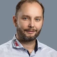 Contact Marek Wrobel