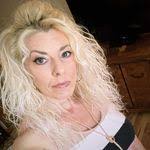 Alicia Geist's Instagram, Twitter & Facebook