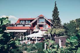 Hier ist es möglich die natur in sich aufzunehmen. Hotel Haus Am See Nonnenhorn Aktualisierte Preise Fur 2021