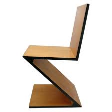 Zig Zag Stool P 100 By Gerrit Rietveld 1934 Bauhaus Bauhaus Mobel Designgeschichte Bauhausstil