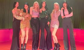 Jun 04, 2021 · sejumlah calon penumpang pesawat berdiri dan menyanyikan indonesia raya di yogyakarta internasional airport viral di medsos. Lirik Lagu Mago Gfriend Dan Terjemahan Bahasa Indonesia Viral Trend Fashion Capri Pants
