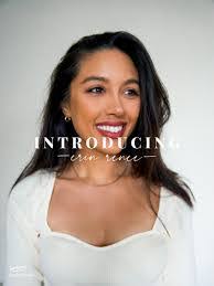 Sydney Erin's Instagram, Twitter & Facebook