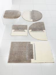 Melden sie sich für den club an und gehören sie zu den ersten, die updates zu neuen kollektionen, inspirationen für ihren style, geschenkideen und exklusive inhalte erhalten. Grund Badgarnitur Mit Swarovski Kristallen Waschbar Und Trocknergeeignet Online Kaufen Otto