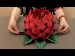 Creation D Un Ananas En Serviettes Festi Youtube Pliage Serviette Fleur Pliage Serviette Ananas Serviette Papier