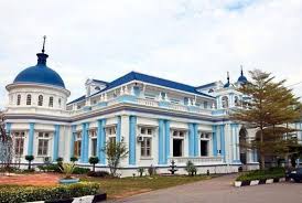 See more of masjid dan surau di malaysia on facebook. Nuansa Eropa Di Masjid Tertua Di Muar Johor Republika Online
