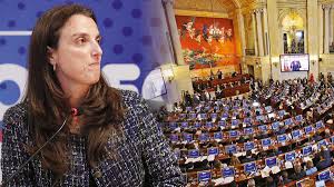 15 departamentos del país, la ministra de las tic, karen abudinen, . Escandalo Mintic Renuncia Secretaria General Y Otra Funcionaria Tras Polemica Por Contrato De Centros Poblados