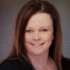 Lisa Messner's Instagram, Twitter & Facebook