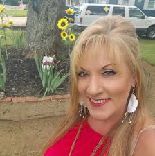 Hot Dog Lady of Cleveland Tn