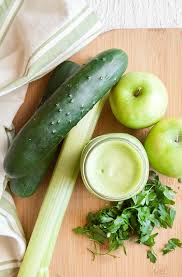 What about juicing as a way to detox or cleanse your body? Green Detox Juice Create Mindfully