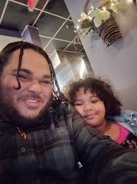 Micheal Perry (@peezyamontana) • Instagram photos and videos