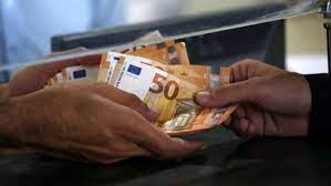 Τη δευτέρα 7 ιουνίου θα καταβληθεί η αποζημίωση ειδικού σκοπού ύψους 534 ευρώ σε 202.741 δικαιούχους. Epidoma 534 Eyrw Poioi Plhrwnontai Shmera 14 Ioylioy Ta Posa Poy 8a Laboyn Skai