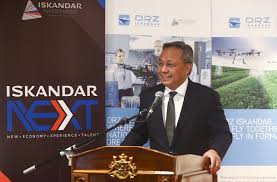 Tapi dalam banyak mb yang baru dilantik ni, ada satu mb yang tarik perhatian ramai pihak. Mb Johor Poised To Be Regional Hub For Drones Robotics With Dedicated Zone In Iskandar Malaysia Iskandar Investment Berhad