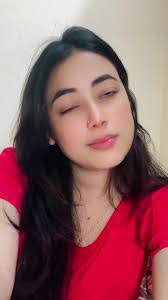 Karla Peck's Instagram, Twitter & Facebook