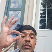 Jesse Blackmon's Instagram, Twitter & Facebook