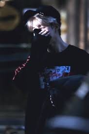 The boy lives alone in a ghost town, which the adults abandoned long ago in search of the paradise said to exist far beyond the endless sea of white tundra. Historia Sad Boy Imagine Jimin Capitulo 1 Historia Escrita Por Pandaagridoce Spirit Fanfics E Historias