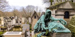 Look for perla chaise lounges now!. Der Friedhof Pere Lachaise In Paris Beruhmte Graber Skurrile Rituale