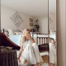 Karlie MacPherson (karliemacpherson)