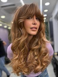 🎨Loving my new hair color! What do you all think of this style? 💇‍♀️✨”  Does that sound good to you?