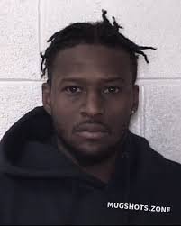 Phillip Hardiman's Instagram, Twitter & Facebook