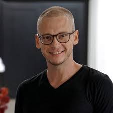 Jodie Capps's Instagram, Twitter & Facebook