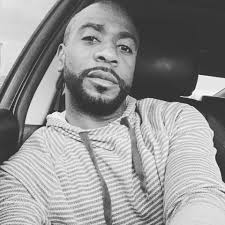 Where was the Famous Amos Cookies store in Memphis?