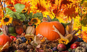 Thanksgiving is one of the biggest holidays of the year in the united states—with huge parades, massive feasts, and football—but it's decidedly lower key in canada. Canadian Thanksgiving Traditions Turkey Celebrations October 9