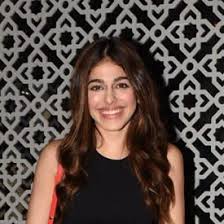 Booking.com has been visited by 1m+ users in the past month Pydhikkd5qo0em