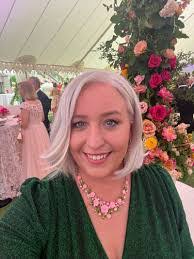 Sheena Beaver's Instagram, Twitter & Facebook