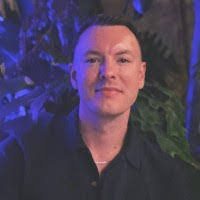 Tim Sparrow's Instagram, Twitter & Facebook