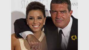 Antonio banderas, one of spain's most famous faces, was a soccer player until breaking his foot at the age of fourteen; Bild Bittet Antonio Banderas Zum Tanz Leute Bild De