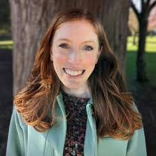 Cara Richardson's Instagram, Twitter & Facebook