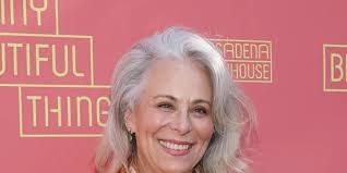 Jane Kaczmarek Net Worth