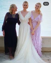 Selby Drummond Wedding Dress By Giambattista Valli Wedding Dresses Runway Fashion Dresses Dresses