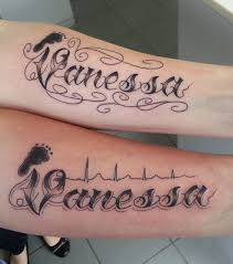 Collection by cool tattoo ideas • last updated 4 weeks ago. Name Tattoo Ideen Fur Unterarm Handgelenk Fuss Schulter Und Rucken
