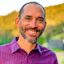 Craig Breland's Instagram, Twitter & Facebook