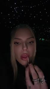 Alissa Violet and Kendall Jenner Side by Side