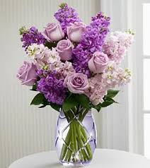 Maybe you would like to learn more about one of these? Pin By Hannah Lisa O Dunlaing On Flowers And Gardens 2 Flower Arrangements Flowers Bouquet Gift Bouquet Arrangements