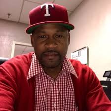 Derrick Gurley (@dgurle8)