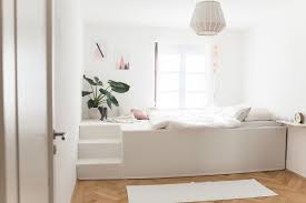Riser sind für ikeas malm bett deigned und sind in (5) verschiedenen stilen erhältlich, siehe fotos. Ikea Podestbett Pin Von Steffen Kohlhagen Auf Oak Line Minimalistisches
