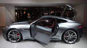 Jaguar F Type Revisits Swinging 60s To Challenge Porsche Cars Jaguar F Type Jaguar Jaguar Car