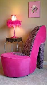 This high heel jewelry box features 3 jewelry hooks and comes with a removable lid to store your precious valuables. Pink Thing Of The Day Pink Shoe Chair High Heel Shoe Chair Shoe Chair Room